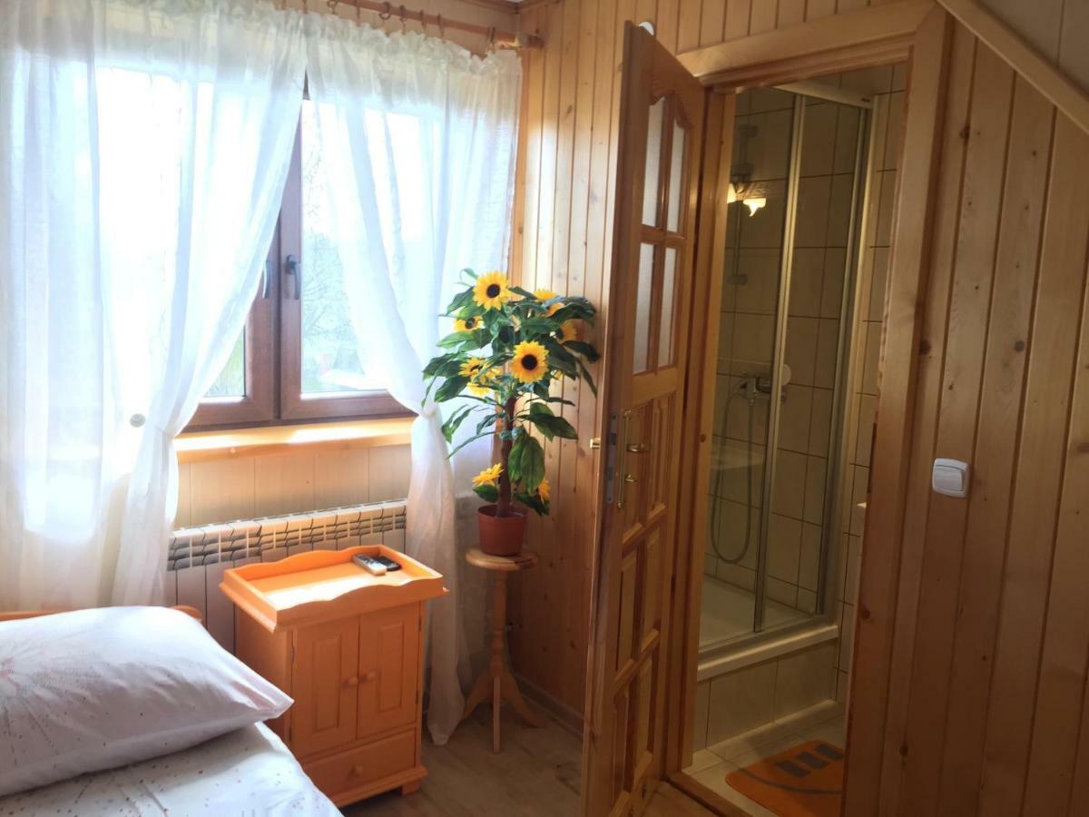 Pokoje U Eli Lägenhet Brzegi  Exteriör bild